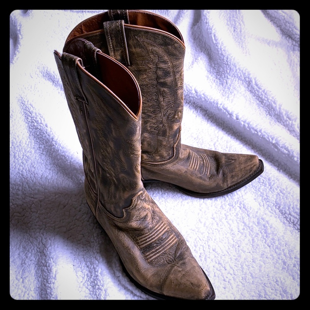 Eight Second Angel Womens Dakota Boots 👢